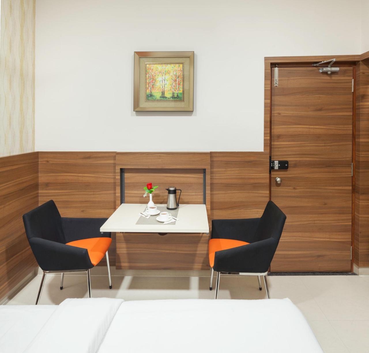 Ananyas Nest Hotel Coimbatore Buitenkant foto